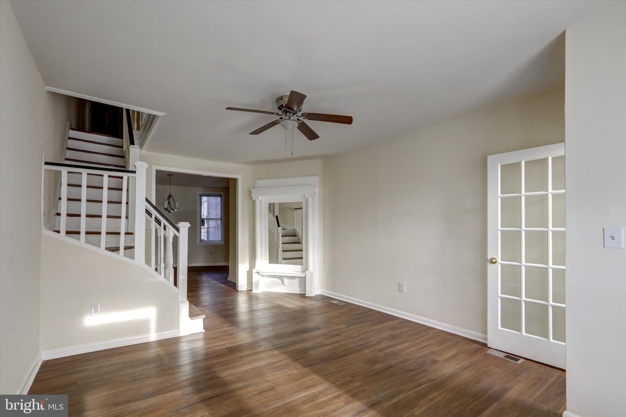 1210 Whitelock Street Baltimore, MD 21217 - Photo 7 of 51 Spacious entryway with natural light.