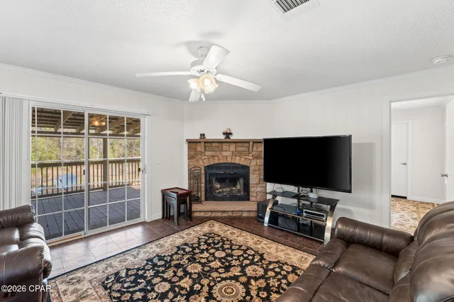 $225,000 | 6919 Doc Whitfield Road, Wewahitchka, FL 32465