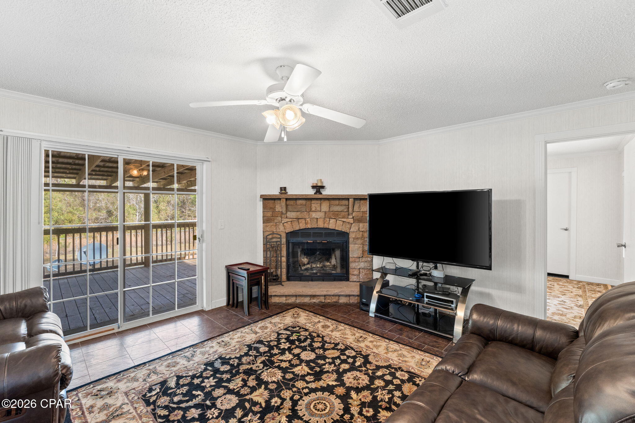 6919 Doc Whitfield Road Wewahitchka, FL 32465 - Photo 3 of 38