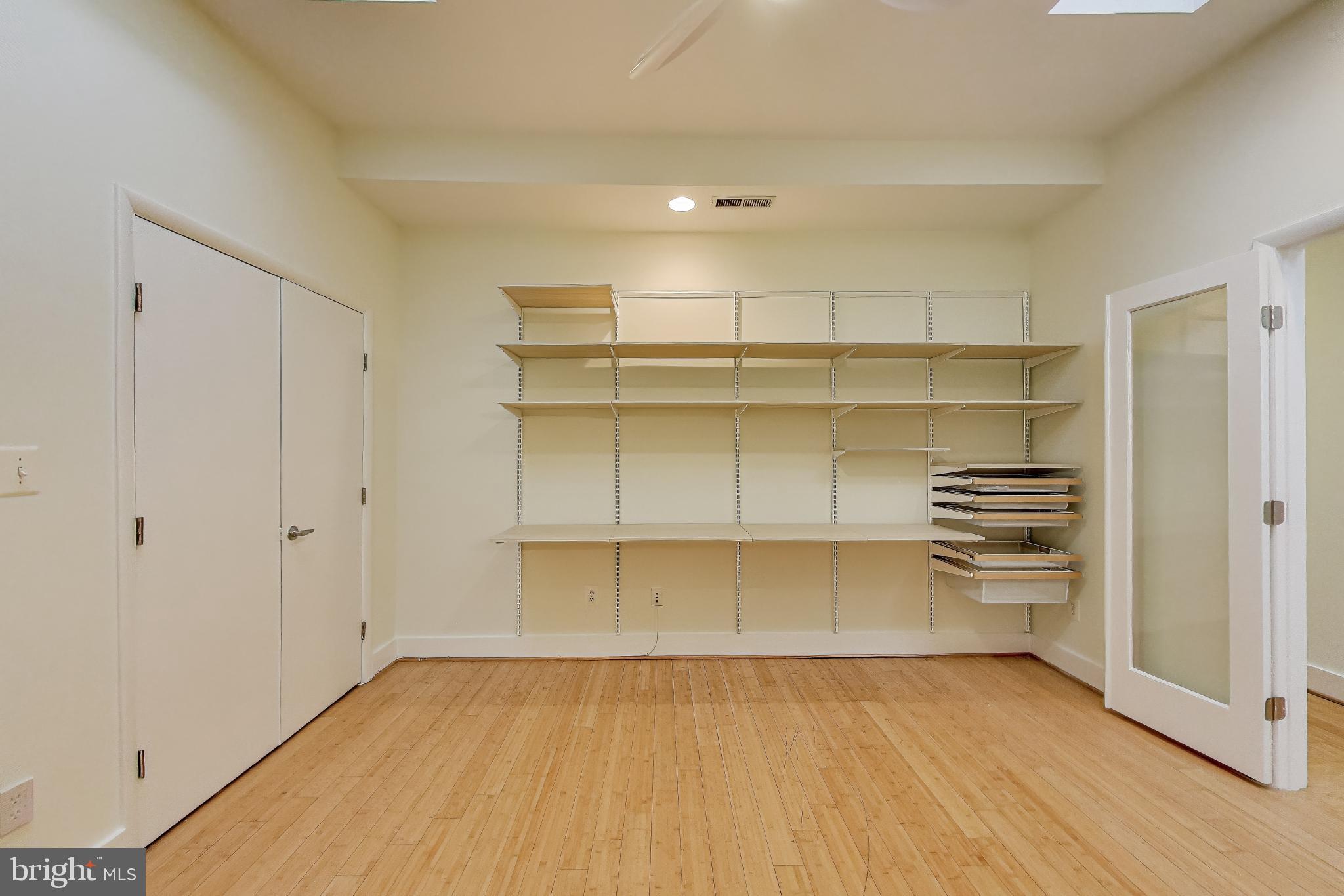 1129 Columbia Road Northwest, Unit 3 Washington, DC 20009 - Photo 17 of 26