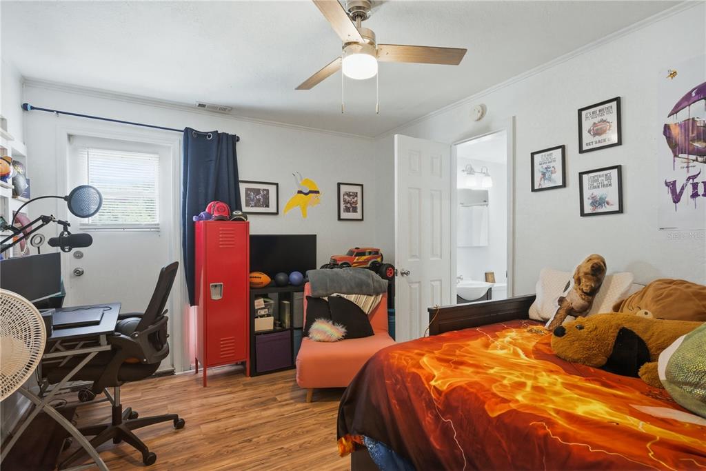 701 South Crest Avenue Clearwater, FL 33756 - Photo 27 of 54 Gallery Image 27