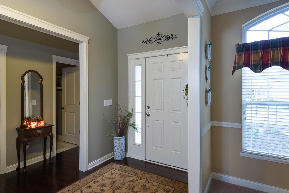 4427 Pleasant View Loop Powell, OH 43065 - Photo 3 of 32 Gallery Image 3