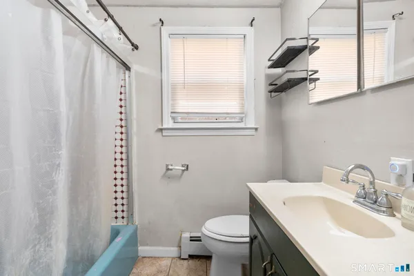 $259,000 | 17 Dune Road, Enfield, CT 06082