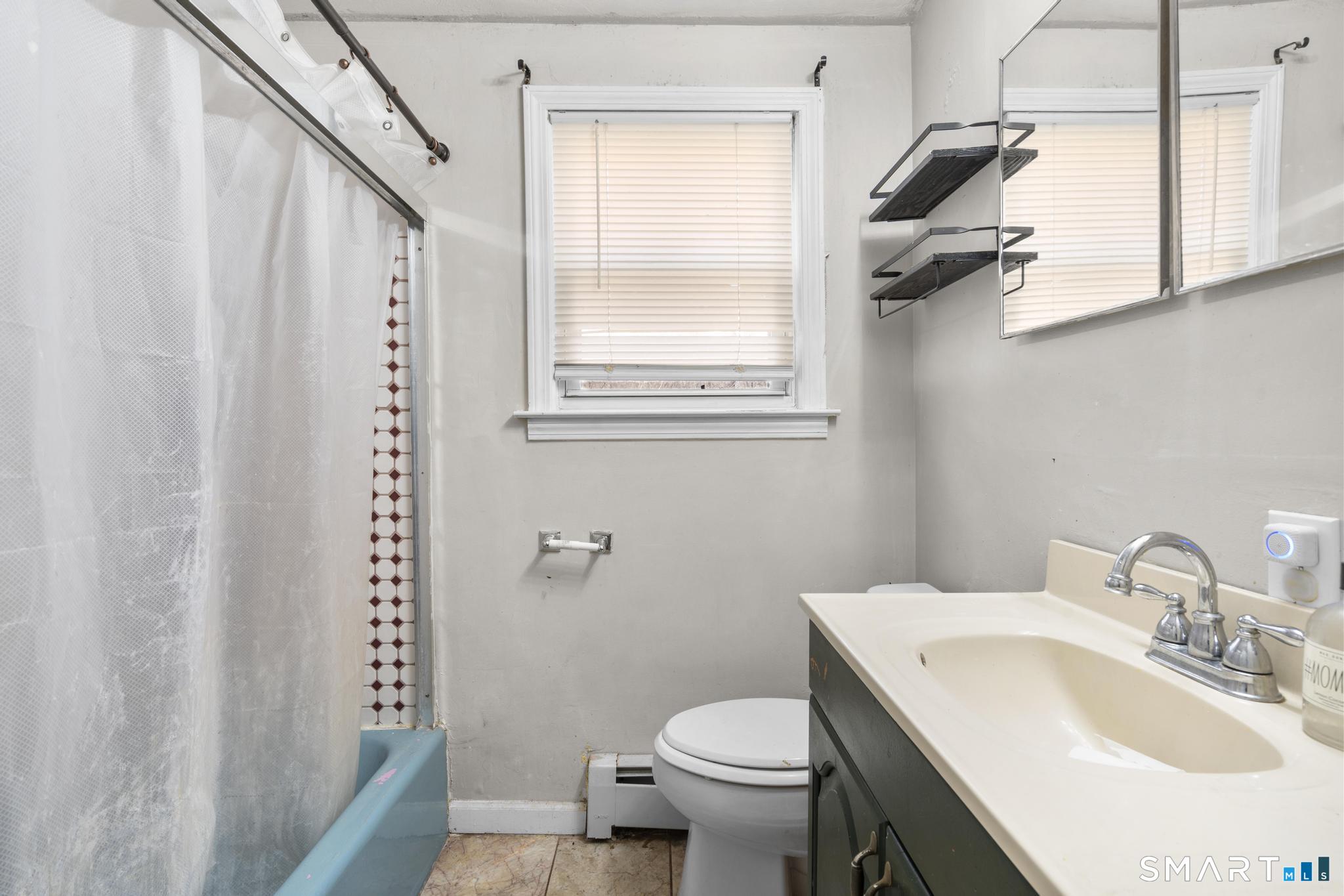 17 Dune Road Enfield, CT 06082 - Photo 19 of 28