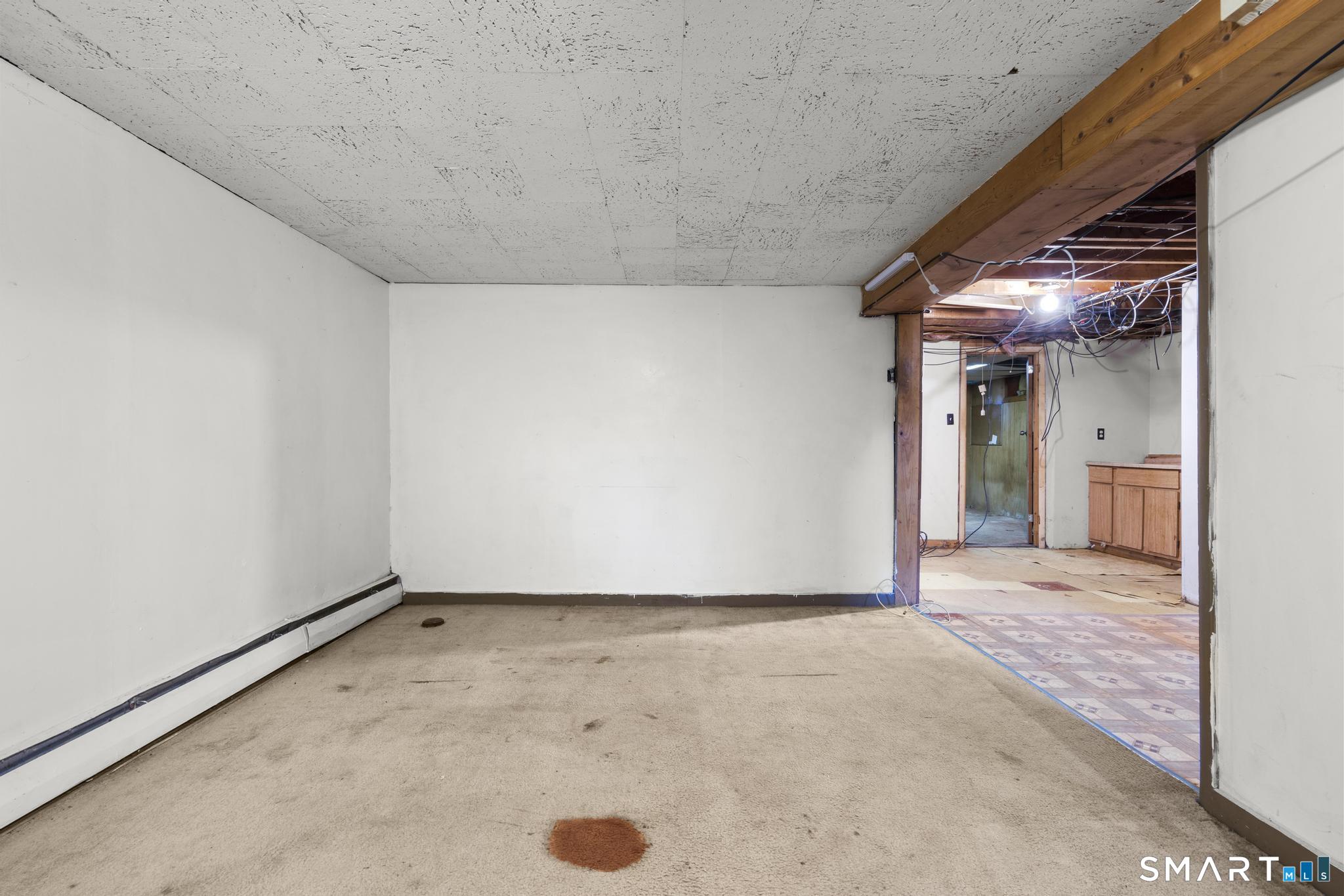 17 Dune Road Enfield, CT 06082 - Photo 23 of 28