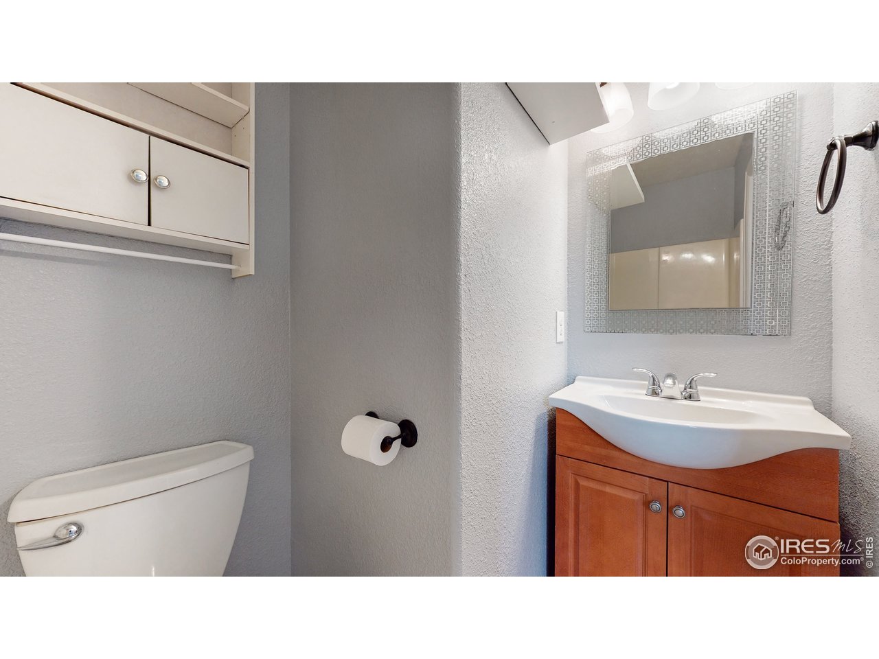 3725 Riverside Parkway Evans, CO 80620 - Photo 23 of 35 Master Bathroom