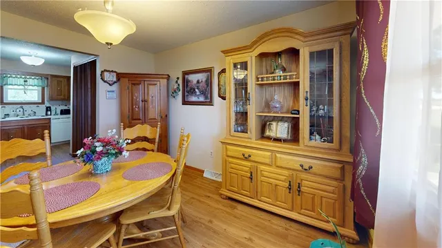 $174,900 | 18955 East 54th Highway, Nevada, MO 64772