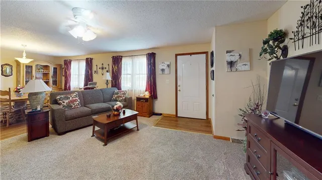 $174,900 | 18955 East 54th Highway, Nevada, MO 64772