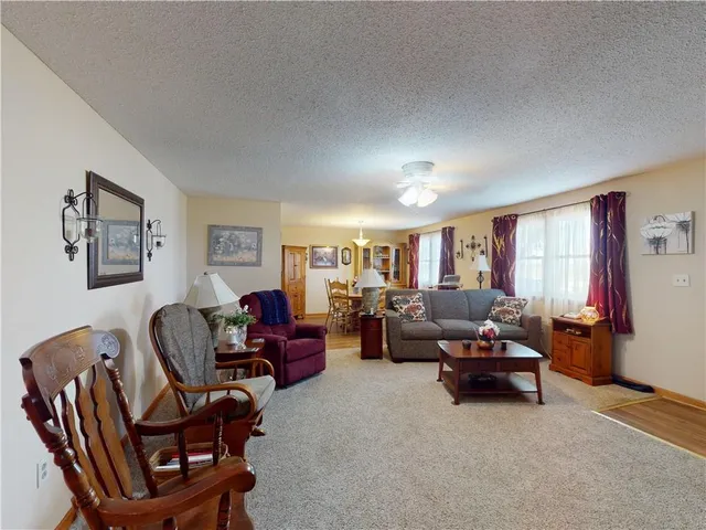 $174,900 | 18955 East 54th Highway, Nevada, MO 64772