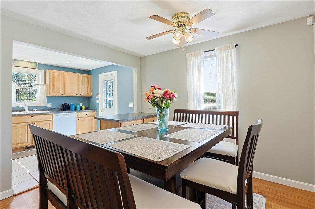 234 Allen Road Billerica, MA 01821 - Photo 9 of 38 Gallery Image 9