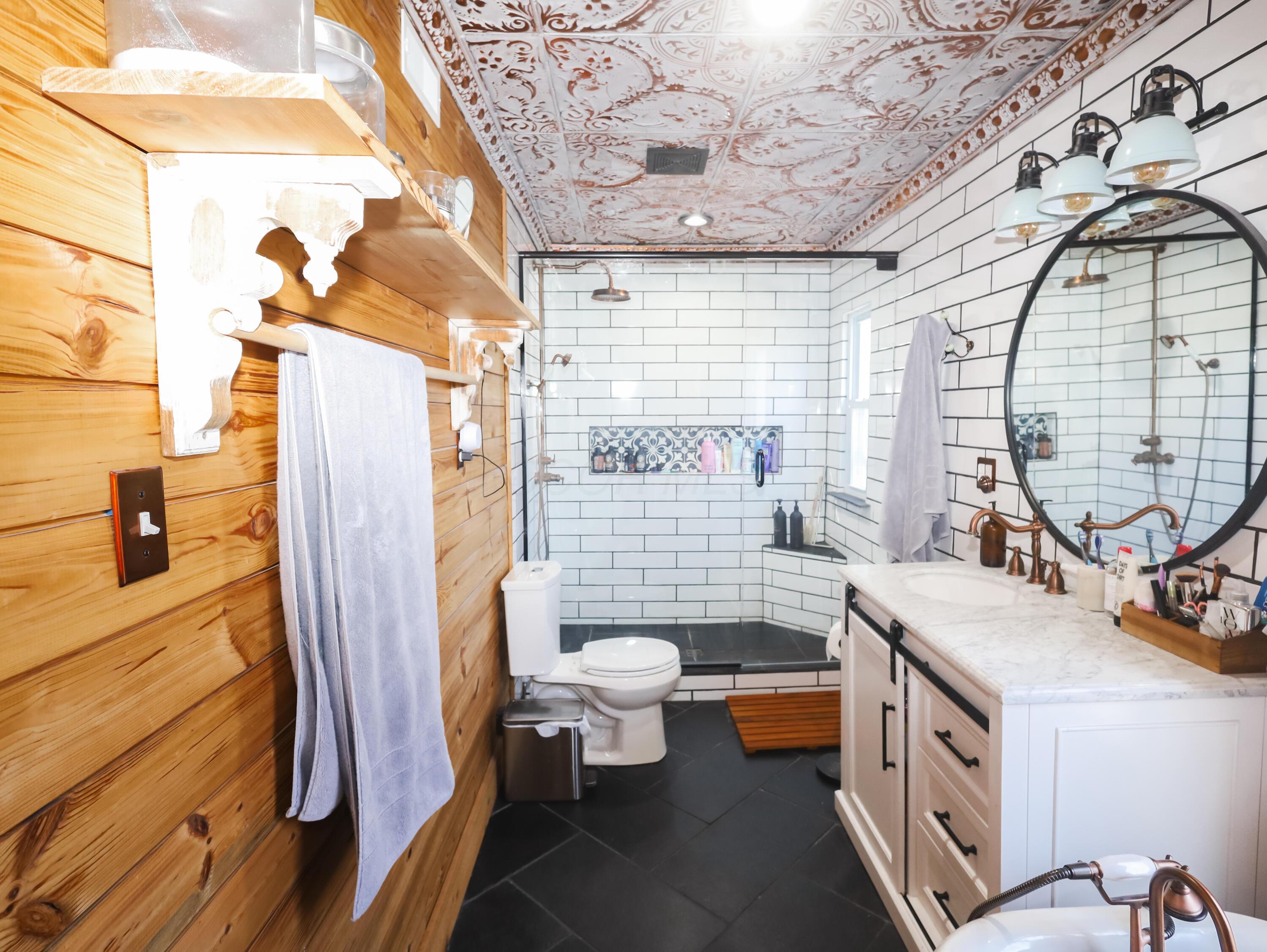 5131 Deeds Road Southwest Pataskala, OH 43062 - Photo 24 of 28 Master Bathroom