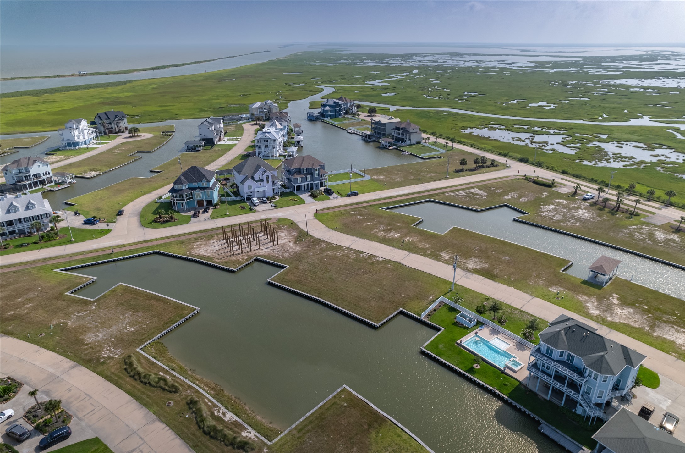 5 Largo Hitchcock, TX 77563 - Photo 6 of 22 a view of an ocean and city