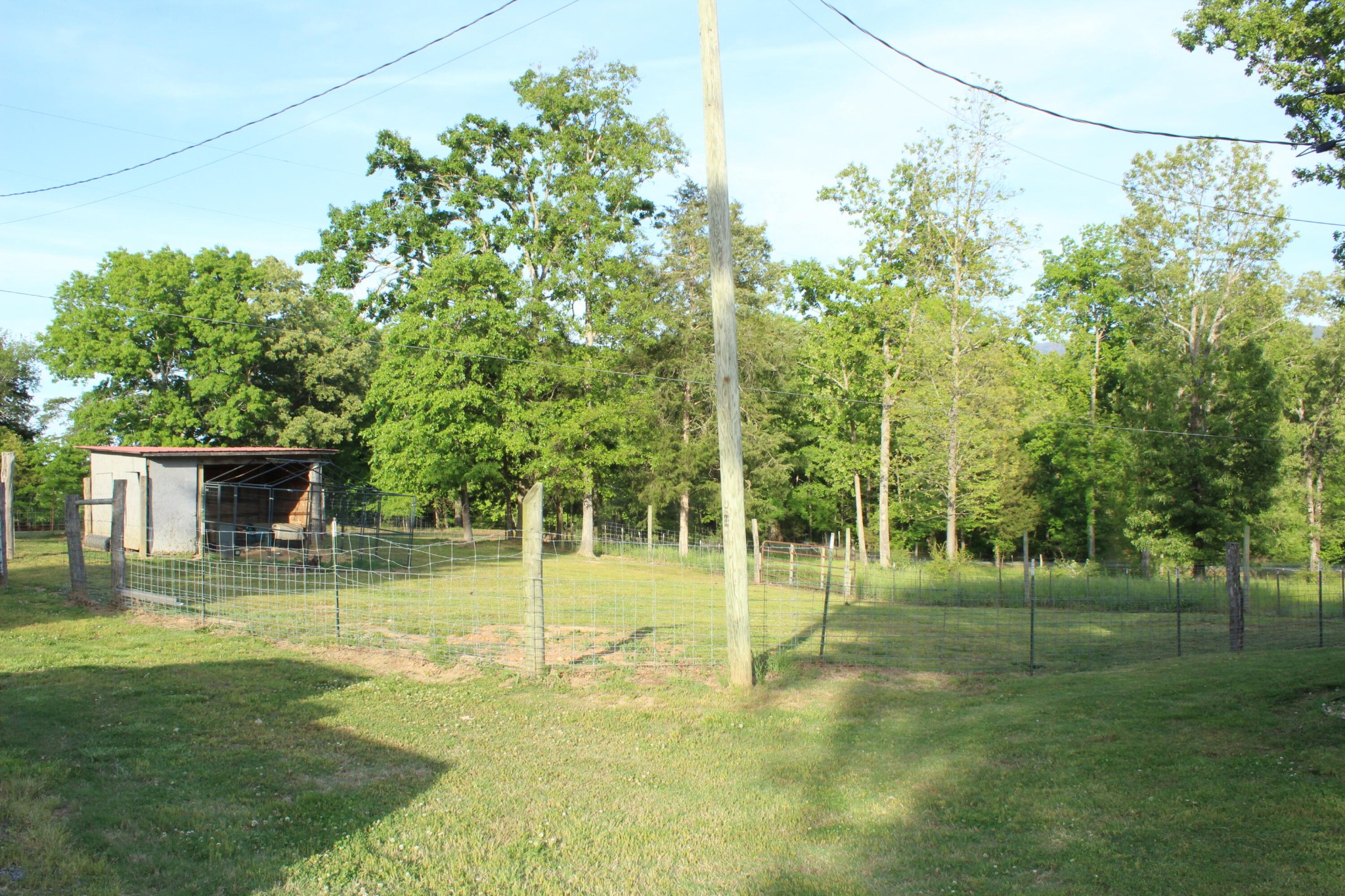658 Stone Road Benton, TN 37307 - Photo 24 of 30 a view of a backyard