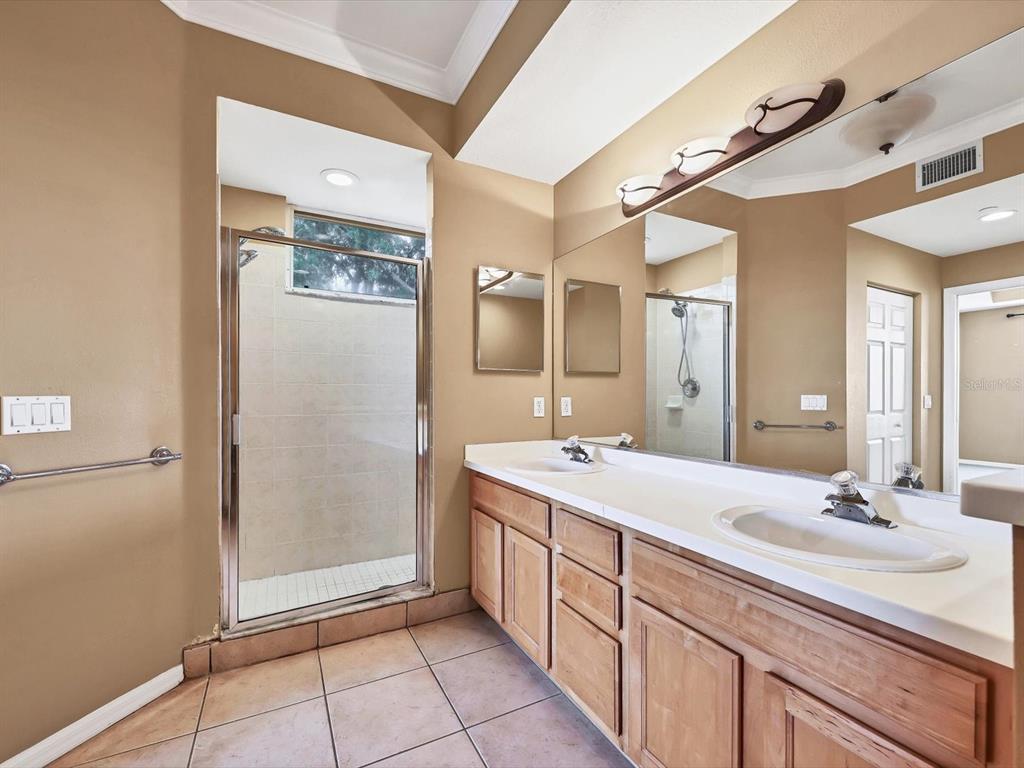 8406 Wethersfield Run, Unit 104 Lakewood Ranch, FL 34202 - Photo 33 of 48