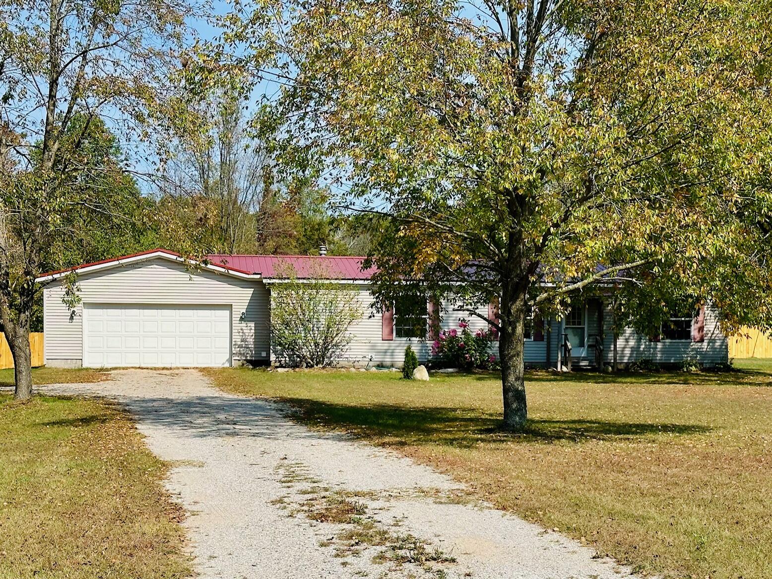 4748 West Woodrow Road Shelby, MI 49455 - Photo 1 of 26 IMG_8873