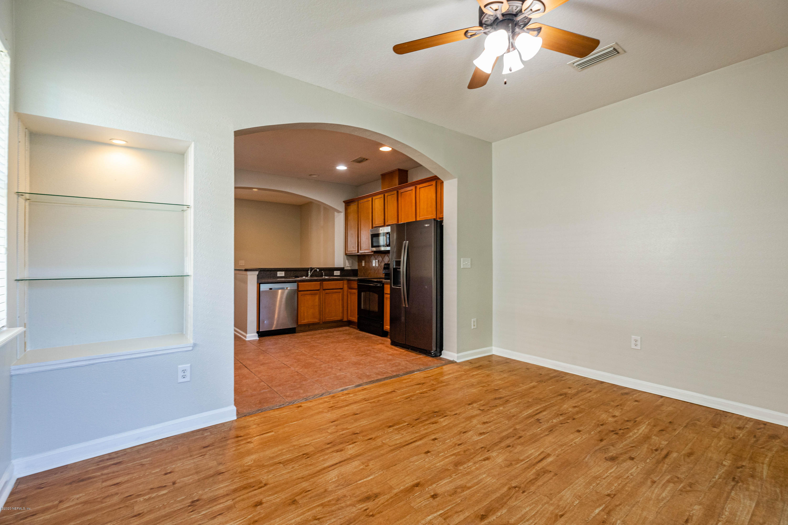 13078 Shallowater Road Jacksonville, FL 32258 - Photo 14 of 32 Family/ Living Room
