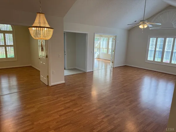 $363,900 | 142 Salisbury Circle, Lynchburg, VA 24502