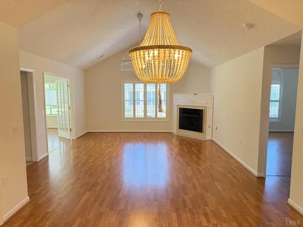 $363,900 | 142 Salisbury Circle, Lynchburg, VA 24502