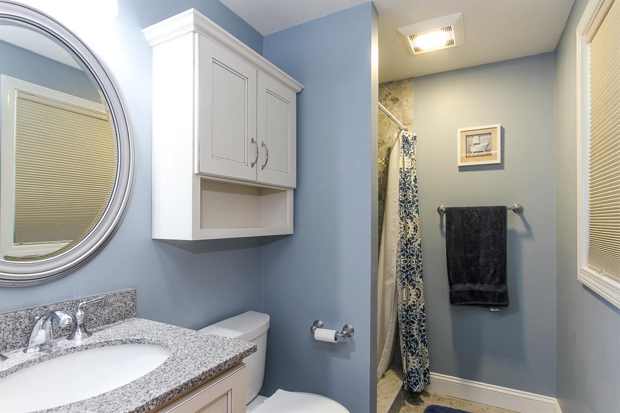 54 Island Pond Road Derry, NH 03038 - Photo 21 of 28