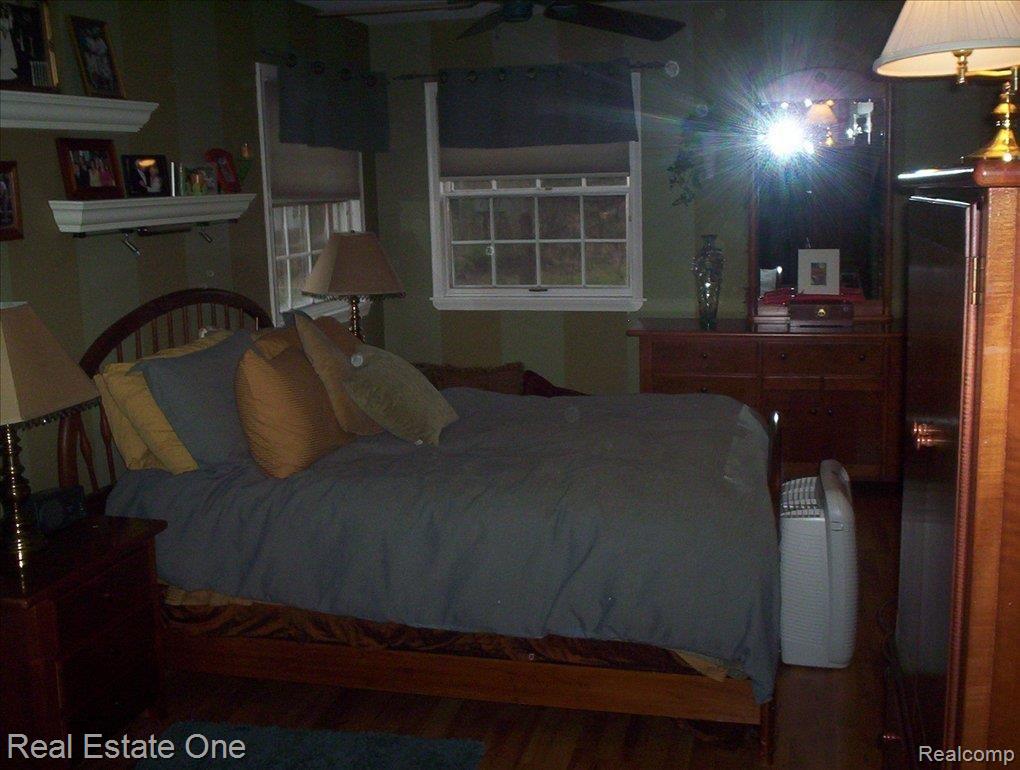 28030 Ridgebrook Road Farmington, MI 48334 - Photo 8 of 13 Master Suite