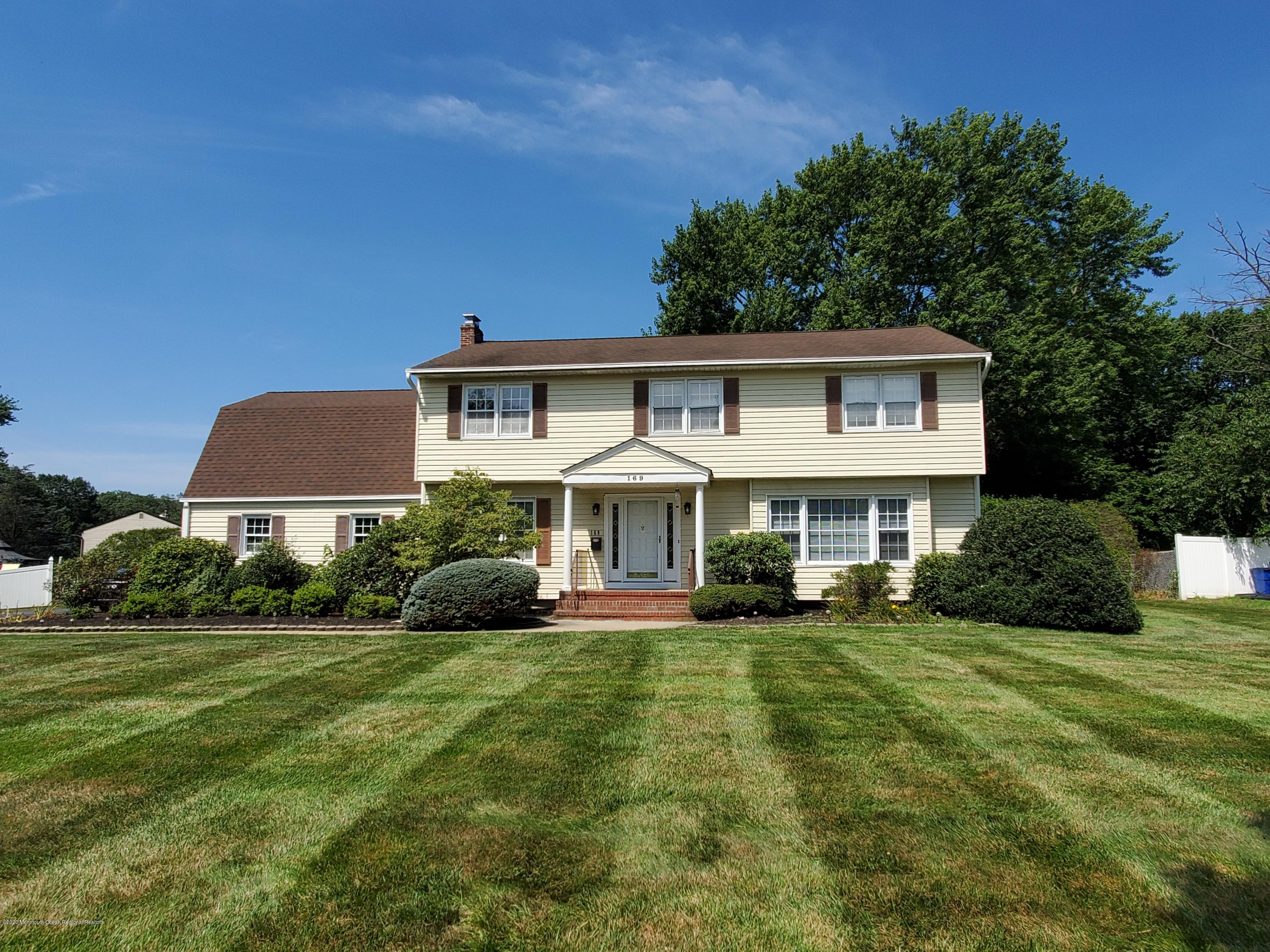 169 Stillwells Corner Road Freehold, NJ 07728 - Photo 3 of 35 20200730_112627