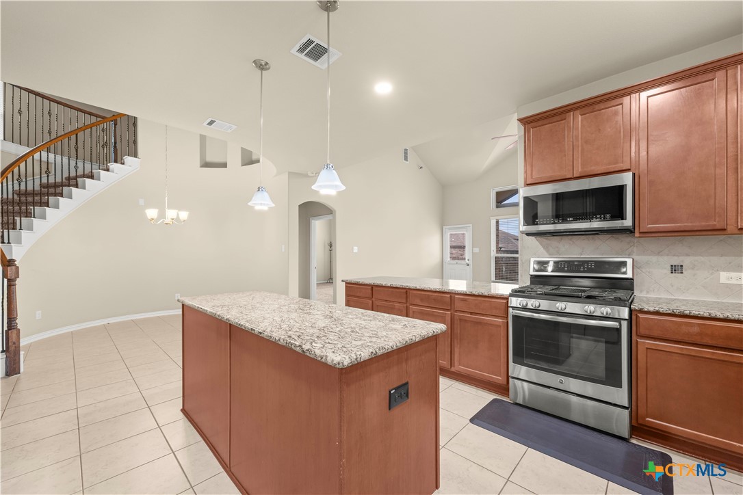 625 Palmilla Street Leander, TX 78641 - Photo 5 of 24