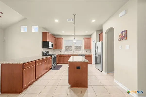 $2,800 | 625 Palmilla Street, Leander, TX 78641