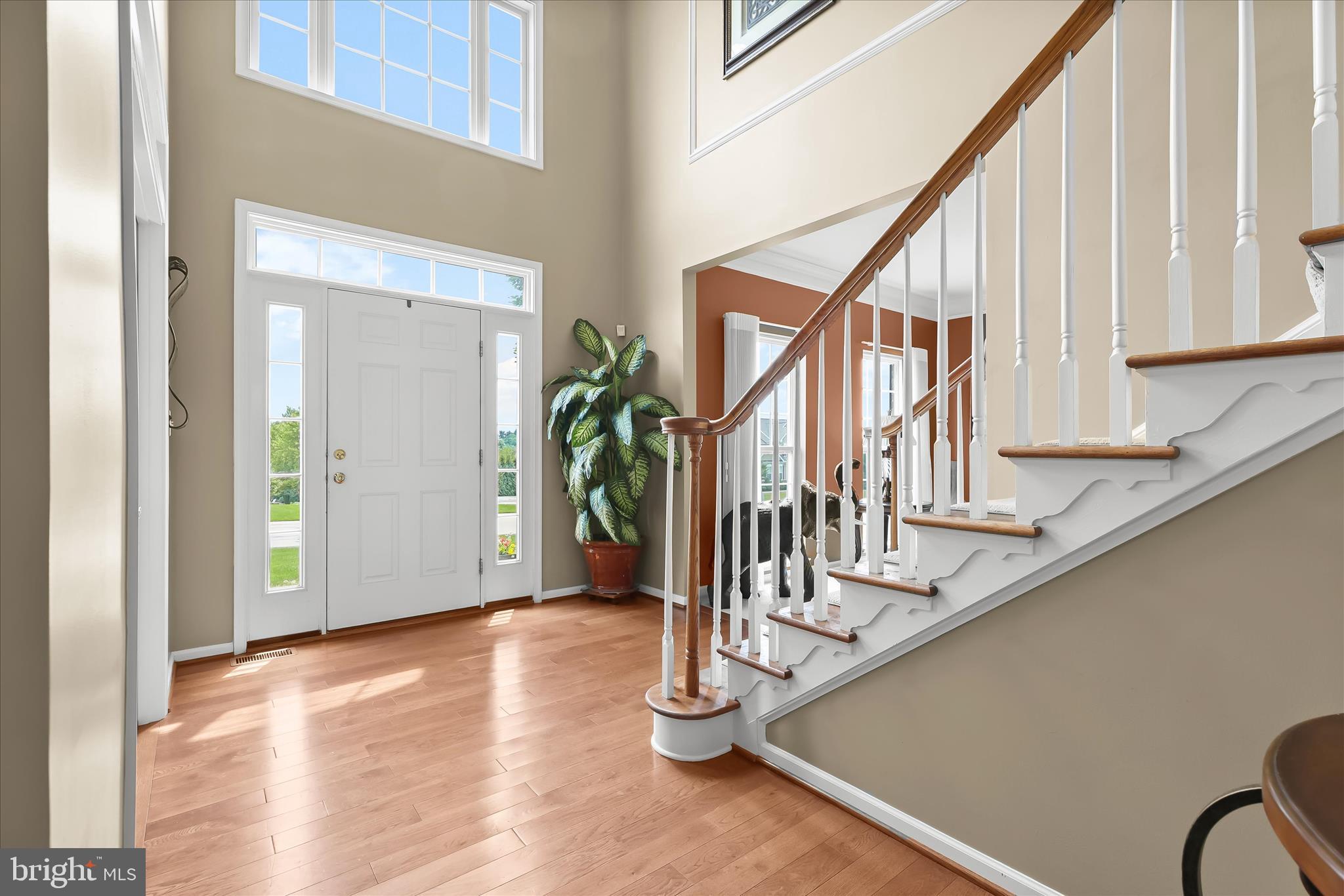 7 Cardiff Road Shrewsbury, PA 17361 - Photo 3 of 85 Foyer