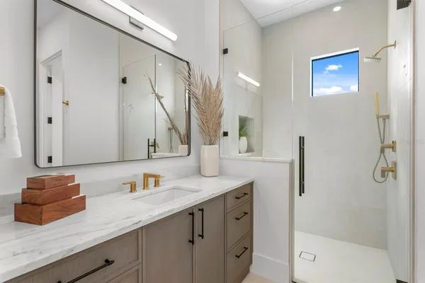 $3,499,000 | 5104 West Platt Street, Tampa, FL 33609