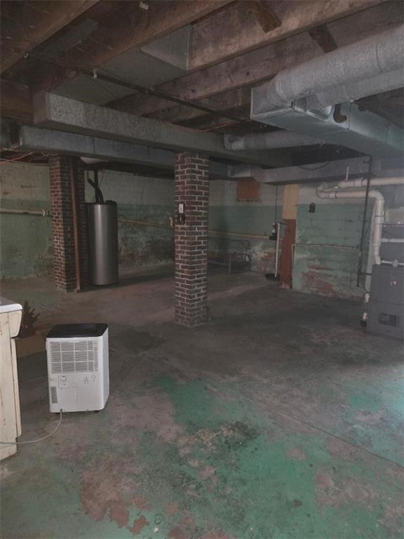 615 Morgantown Road Uniontown, PA 15401 - Photo 31 of 32 a view of empty room