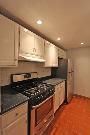 30 Temple Street, Unit 1 Boston, MA 02114 - Photo 6 of 10