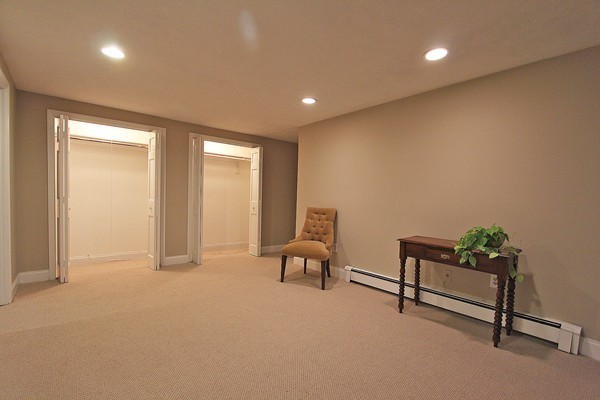 30 Temple Street, Unit 1 Boston, MA 02114 - Photo 9 of 10