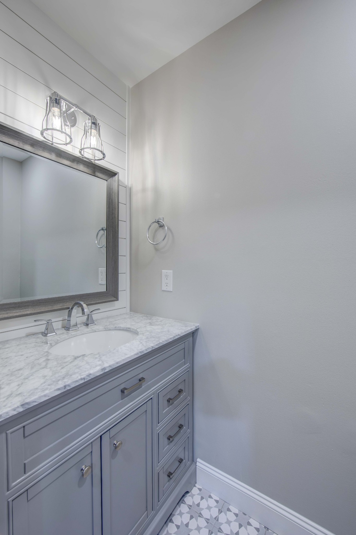 1129 West Main Street, Unit 4 Franklin, TN 37064 - Photo 13 of 27 a bathroom with a sink and a mirror