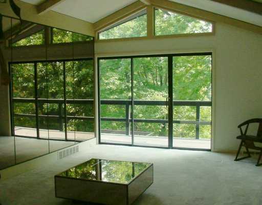 2180 Ridge Drive Mars, PA 16046 - Photo 3 of 8 Gallery Image 3
