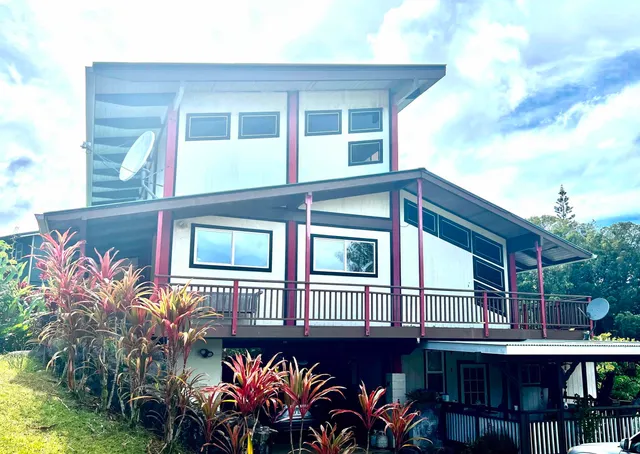 a view of a outdoor space