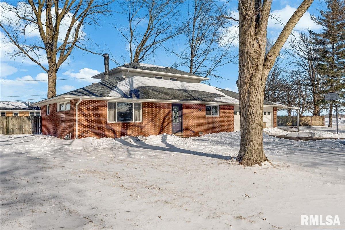 5 Lakewind Drive Springfield, IL 62703 - Photo 2 of 35