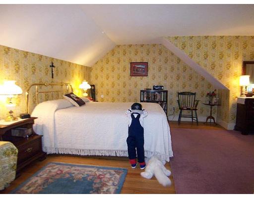 246 Concord Road Longmeadow, MA 01106 - Photo 15 of 21 Gallery Image 15