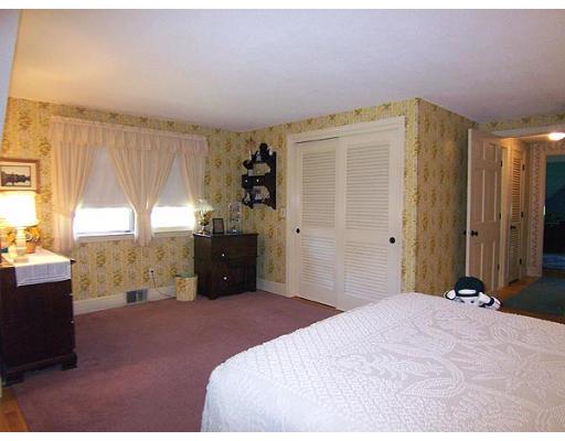 246 Concord Road Longmeadow, MA 01106 - Photo 16 of 21 Gallery Image 16