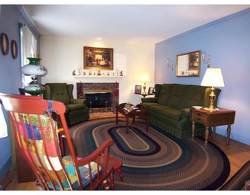 246 Concord Road Longmeadow, MA 01106 - Photo 10 of 21 Gallery Image 10