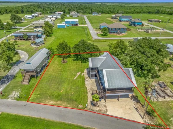 $339,500 | 313 Big Lake Street, Lake Charles, LA 70607