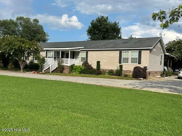 $239,900 | 811 Low Ground Road, Enfield, NC 27823