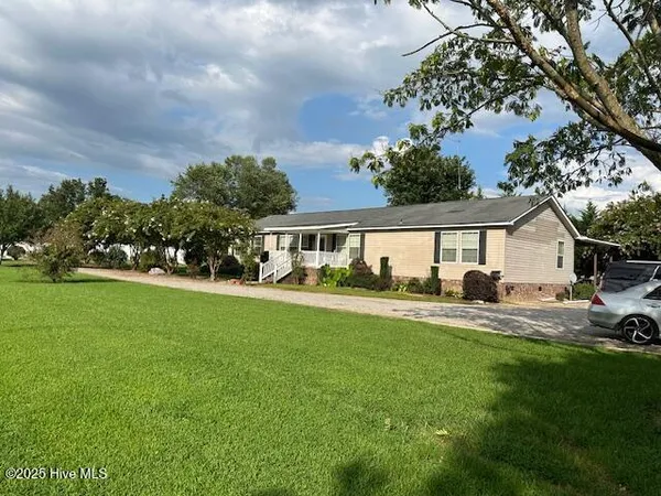 $239,900 | 811 Low Ground Road, Enfield, NC 27823