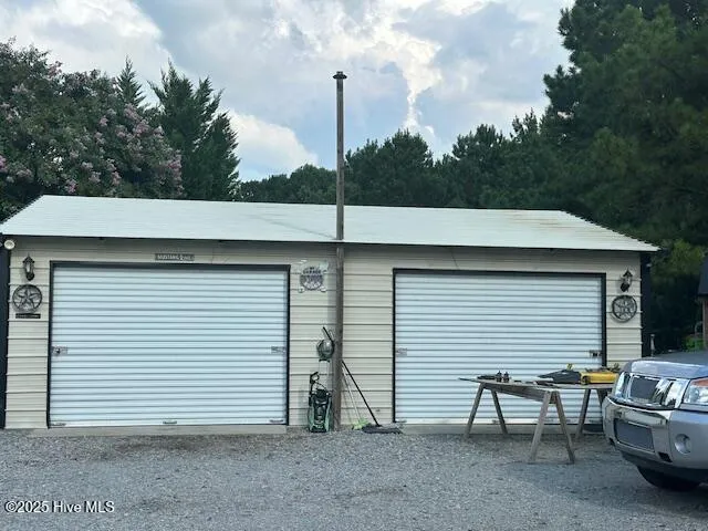 $260,000 | 811 Low Ground Road, Enfield, NC 27823