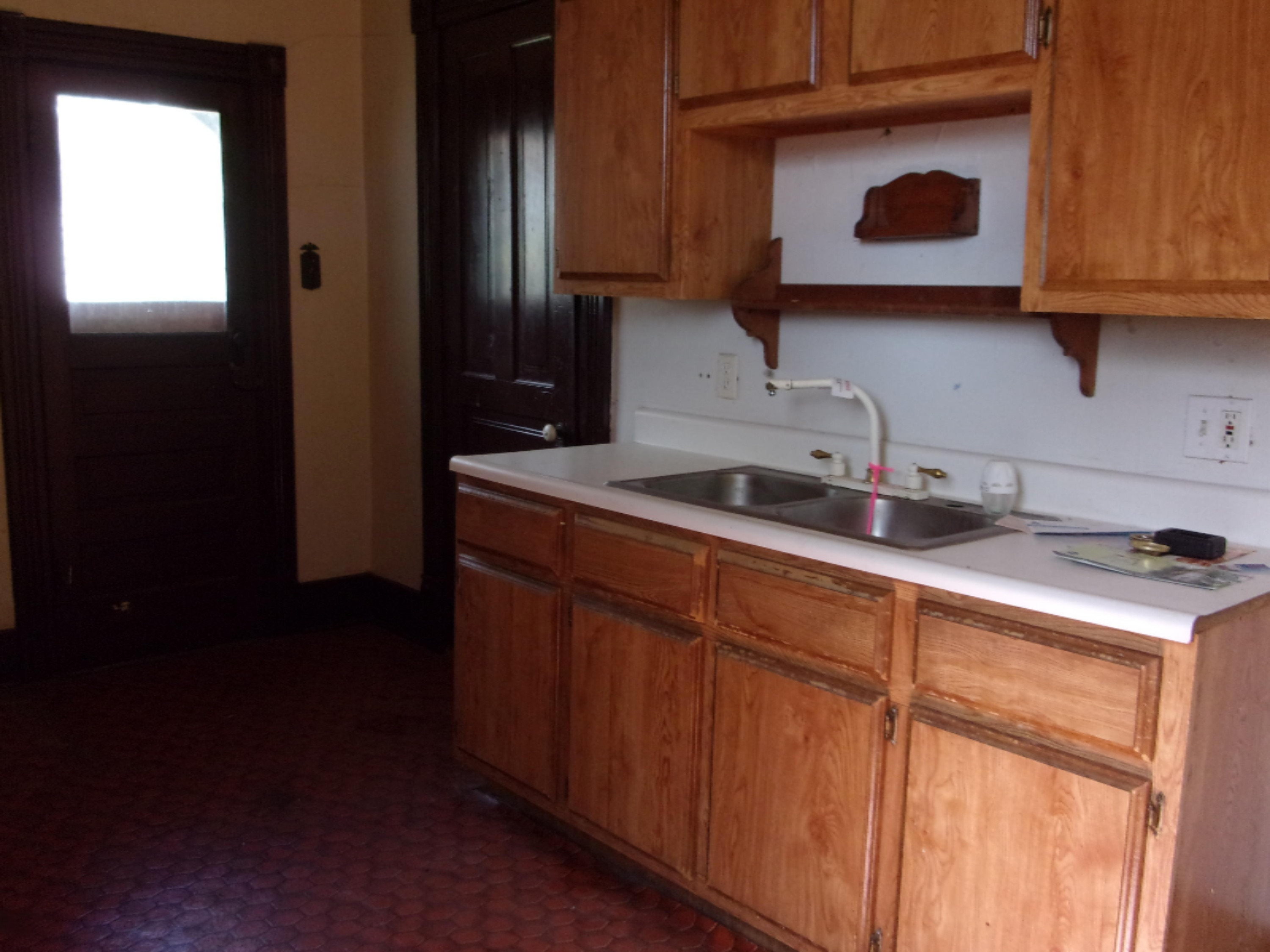 414 West Chicago Road Sturgis, MI 49091 - Photo 4 of 6 100_0007