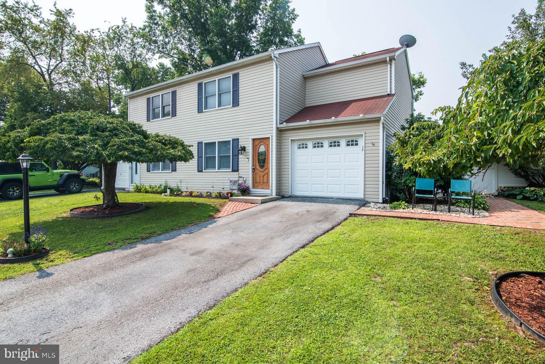 190 Boxwood Road Manchester, PA 17345 - Photo 3 of 34 Gallery Image 3