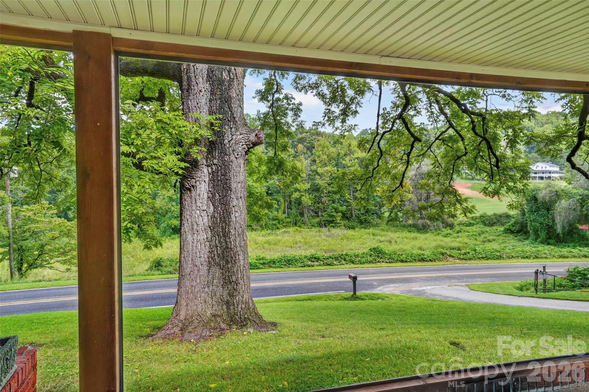 168 Huntley Road Fletcher, NC 28732 - Photo 23 of 30 Gallery Image 23