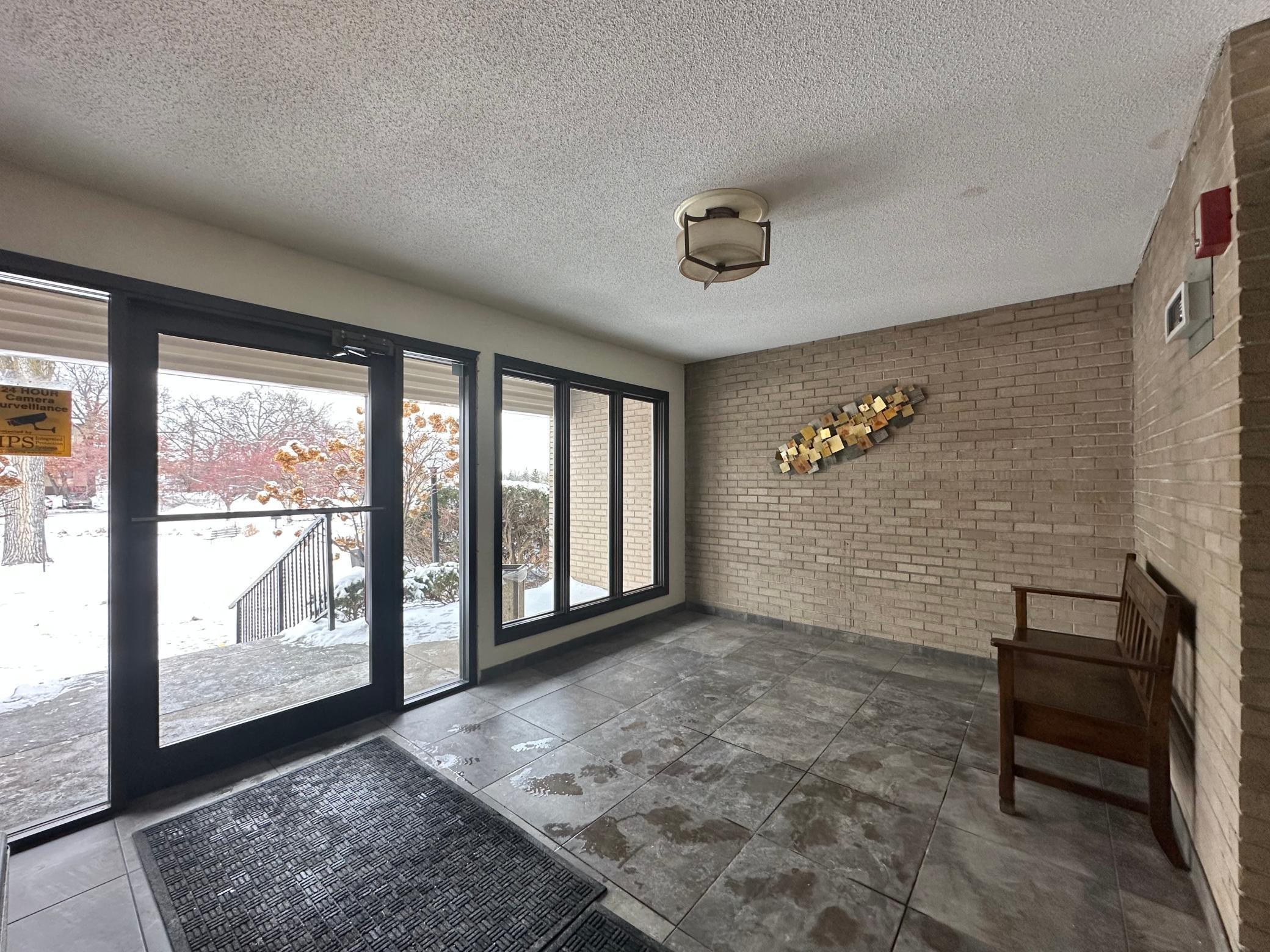 1640 Highway 36 West, Unit 345 St. Paul, MN 55113 - Photo 12 of 37