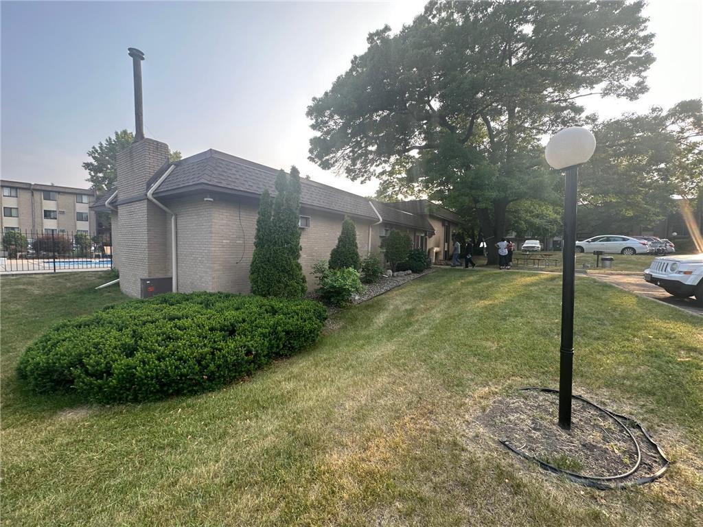 1640 Highway 36 West, Unit 345 St. Paul, MN 55113 - Photo 29 of 37