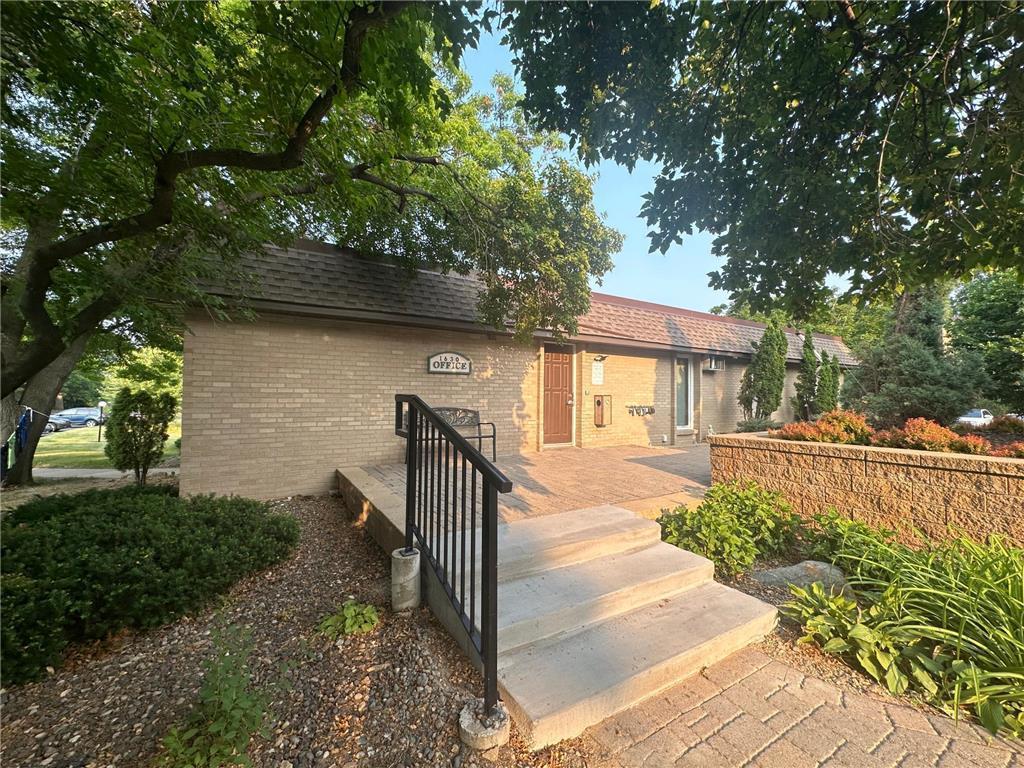 1640 Highway 36 West, Unit 345 St. Paul, MN 55113 - Photo 30 of 37