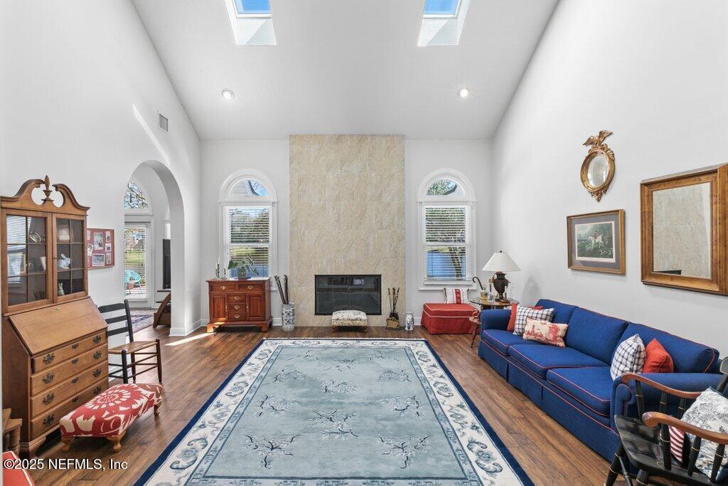 2307 Beachcomber Trail Atlantic Beach, FL 32233 - Photo 13 of 75 Living Room